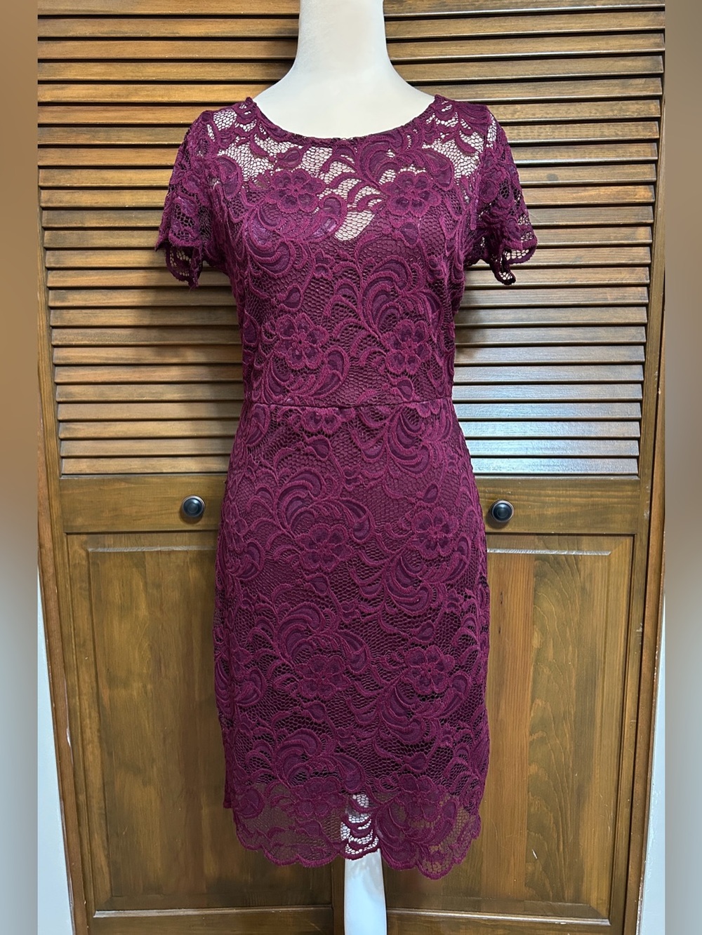 Ambiance Burgundy Floral Lace Sheath Pullover Cocktail Dress Size L 11-13